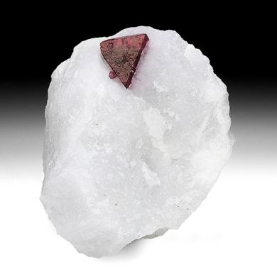 Spinel with Calcite