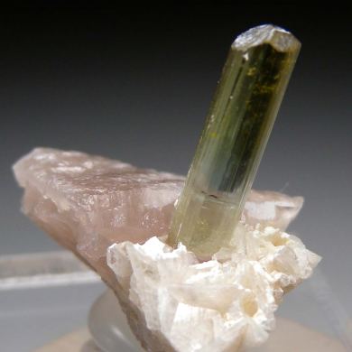 Tourmaline on Quartz