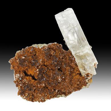 Aragonite with Quartz, Hematite