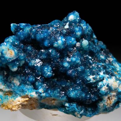 Veszelyite on Hemimorphite