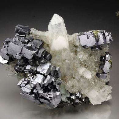 skeletal GALENA, QUARTZ