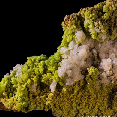 Pyromorphite with Calcite