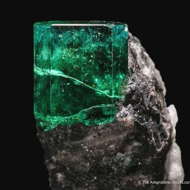 Beryl var. Emerald