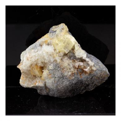 Calcite + Dolomite. 393.0 ct.