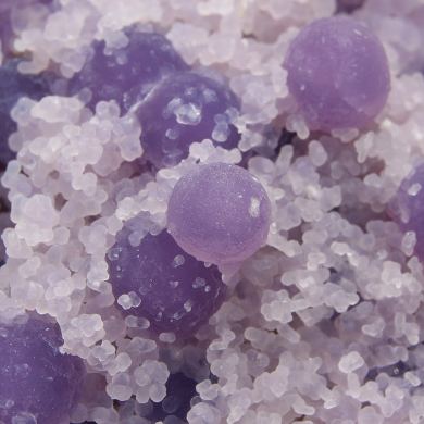 Quartz / (variety - Chalcedony) / (variety - Agate) / (Grape Chalcedony / Grape Agate)