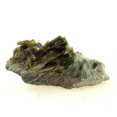 Epidote. 17.0 ct.