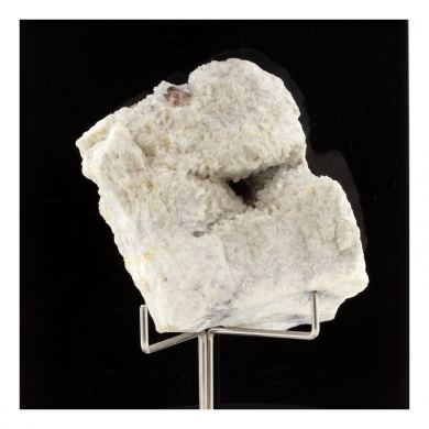 Allanite. 690.0 ct.