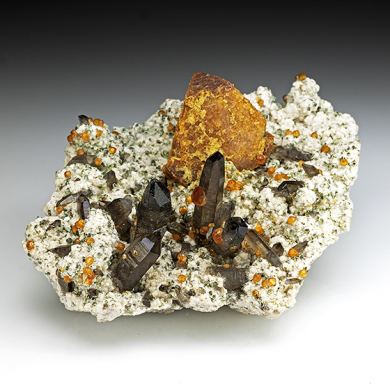 Helvite with Quartz, Spessartine