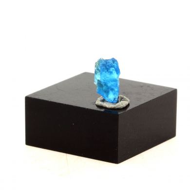 Neon blue Apatite. 0.74 ct.