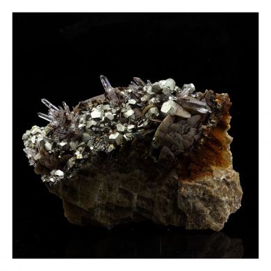 Siderite, Quartz, Pyrite.