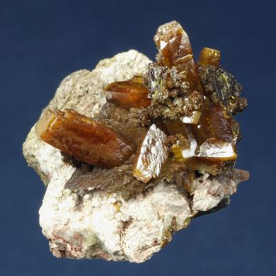 Wulfenite (bipyramidal)