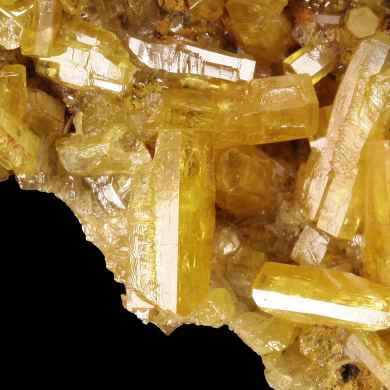 Mimetite (classic material) / Pingtouling Mine, Liannan Co., Qingyuan Prefecture, Guangdong Province, China