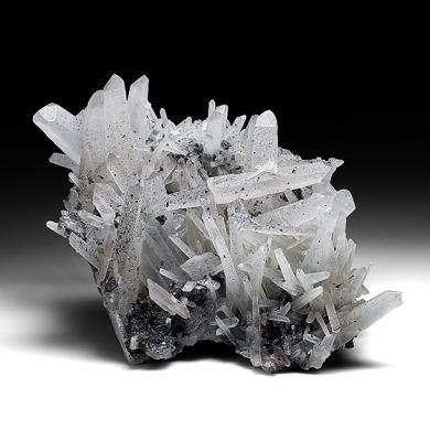 Helvite with Quartz, Hematite