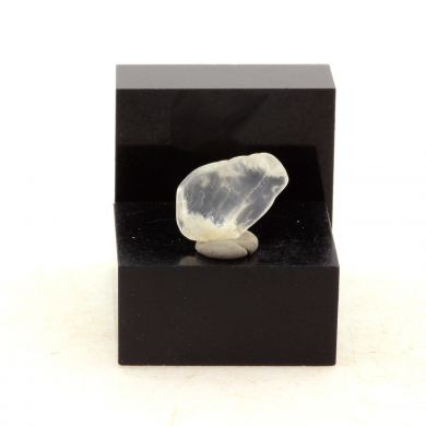 Moonstone. 1.97 ct.