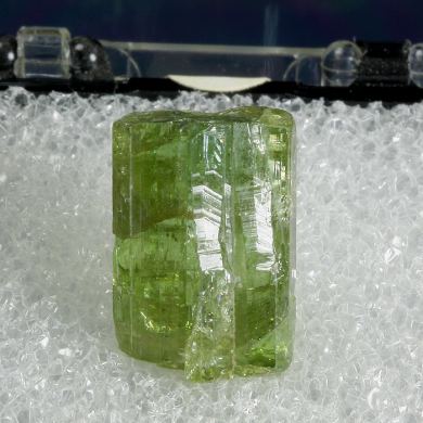 Elbaite tourmaline