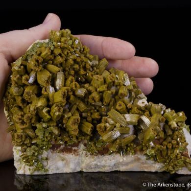 Pyromorphite and Barite