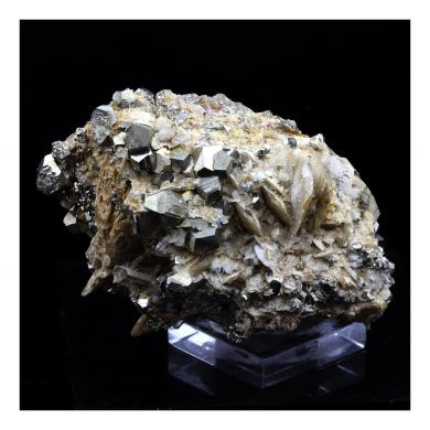 Siderite, Quartz, Pyrite.