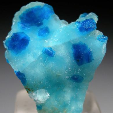 Veszelyite on Hemimorphite