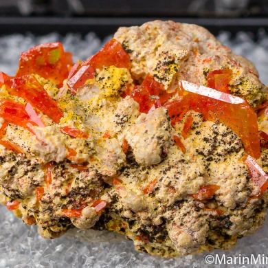 Wulfenite