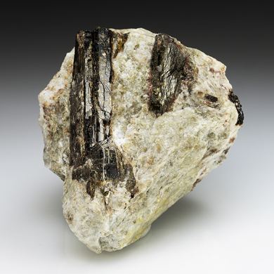 Astrophyllite with Leucophanite