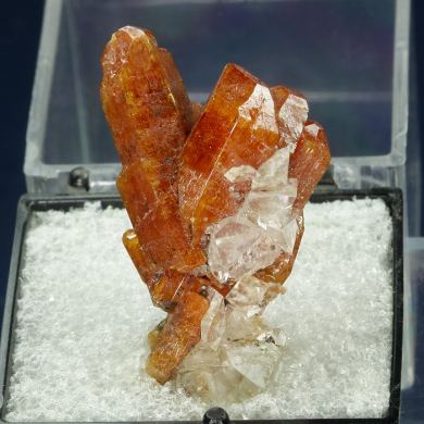 Vanadinite with Calcite