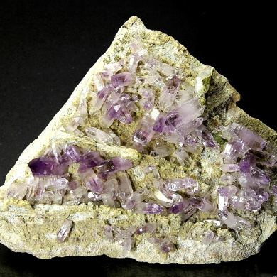 Quartz ( var. Amethyst )