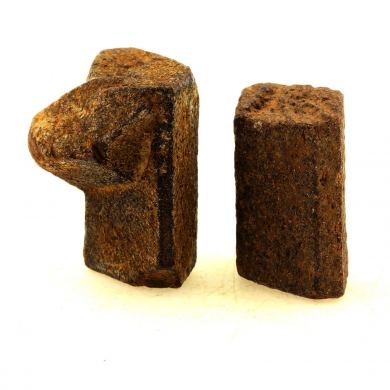 Staurolite. (2 pcs) 192.65 ct.