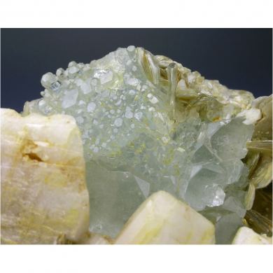 Aquamarine, Albite, Muscovite