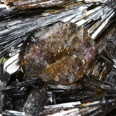 Goethite with “Onegite”