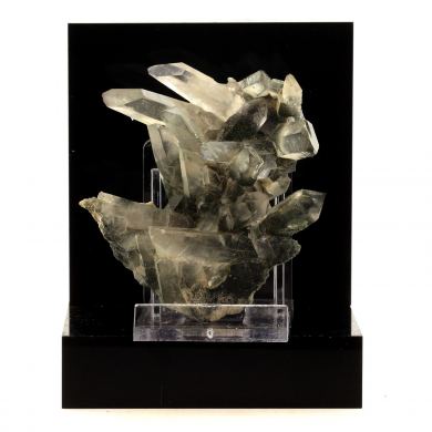 Muzo Quartz + Chlorite.