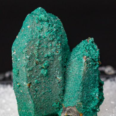 Pseudomalachite on Quartz