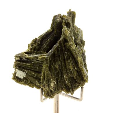 Epidote. 230.80 ct.