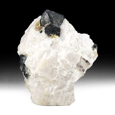 Franklinite with Calcite