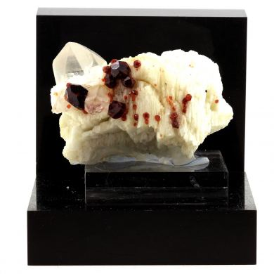 Spessartine Garnet, Orthoclase, Quartz.