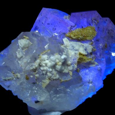 Fluorite, quartz, calcite, siderite