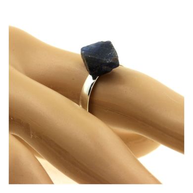 Silver Plated raw Sapphire Ring. 14.29 ct.