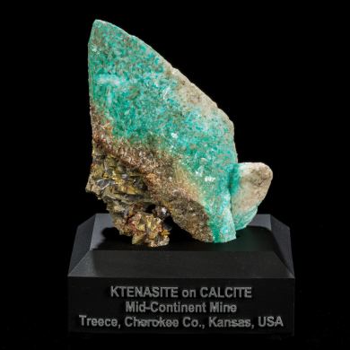 Ktenasite on Calcite from Kansas