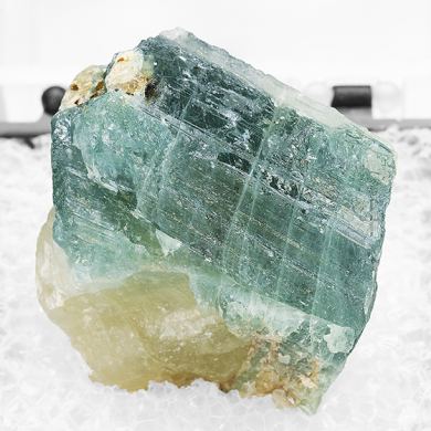 Grandidierite with Quartz, Feldspar