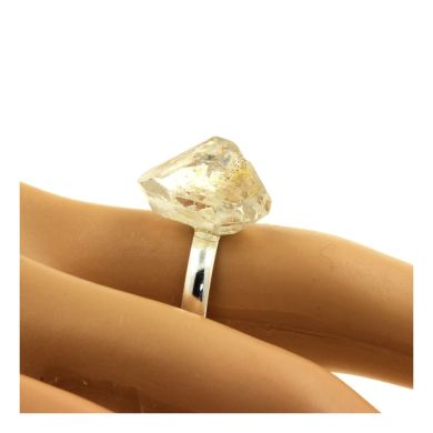 Silver Plated raw petroleum Quartz Ring. 14.87 ct.