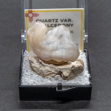 Quartz var. Chalcedony