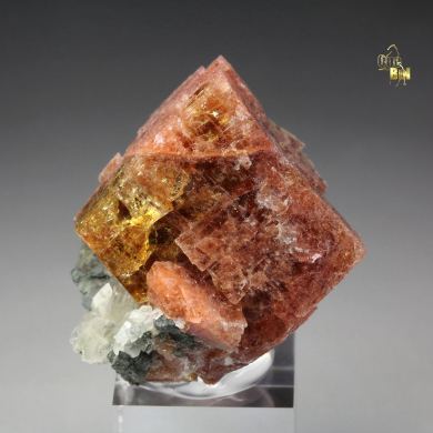 CHABAZITE, HEULANDITE