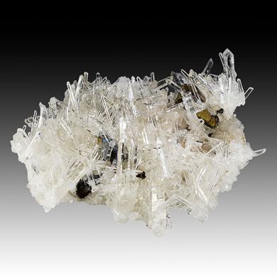 Quartz with Chalcopyrite