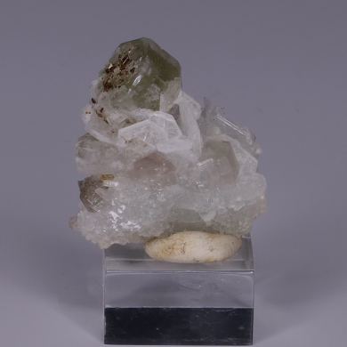 GARNET on APATITE - Laghman, Afghanistan