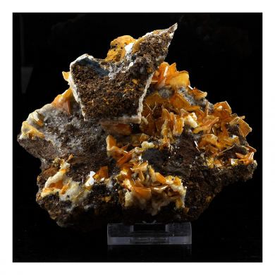 Wulfenite.