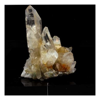 Quartz. 615.0 ct.