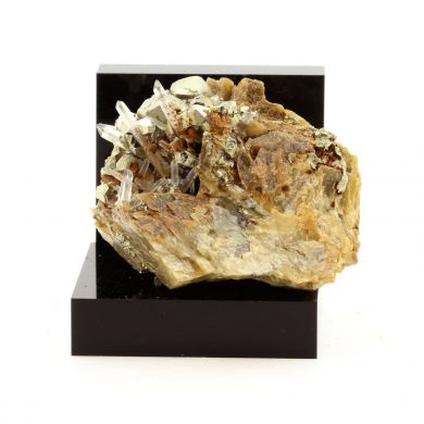 Siderite, Quartz, Pyrite.