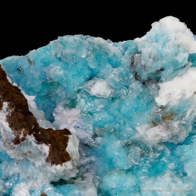 Aurichalcite included in Calcite