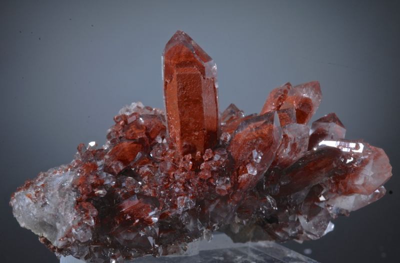 Quartz with red on sale inclusions